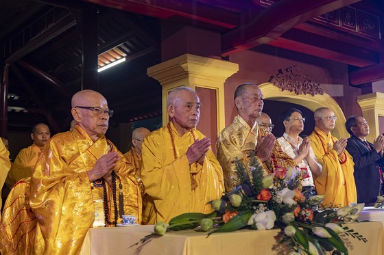 Week-long festival celebrating Buddha's birthday opens in Hue ảnh 6