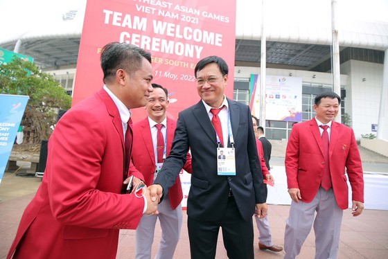 Flag-hoisting ceremony of SEA Games 31 held in Hanoi ảnh 6