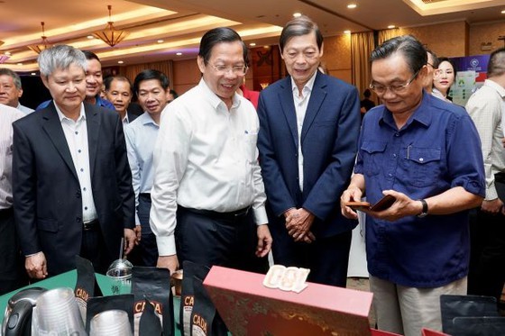 HCMC carries out business support policies: City’s Chairman ảnh 3