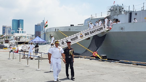 Indian naval ships start three-day visit to HCMC ảnh 3 Indian naval ships start three-day visit to HCMC ảnh 3