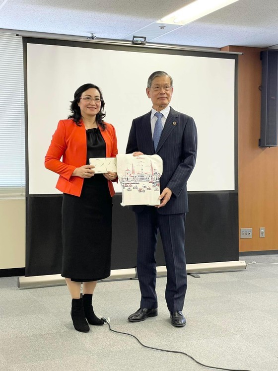 High-ranking delegation of HCMC visits Japan ảnh 1 High-ranking delegation of HCMC visits Japan ảnh 1