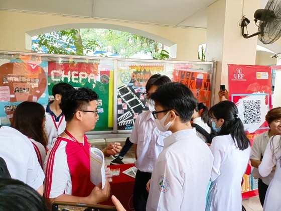 HCMC gives instructions for new tuition fees for academic year 2022-2023 ảnh 1 HCMC gives instructions for new tuition fees for academic year 2022-2023 ảnh 1